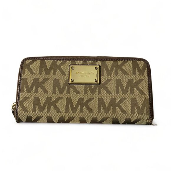 Michael Kors Brown Logo Wallet - Picture 1 of 5
